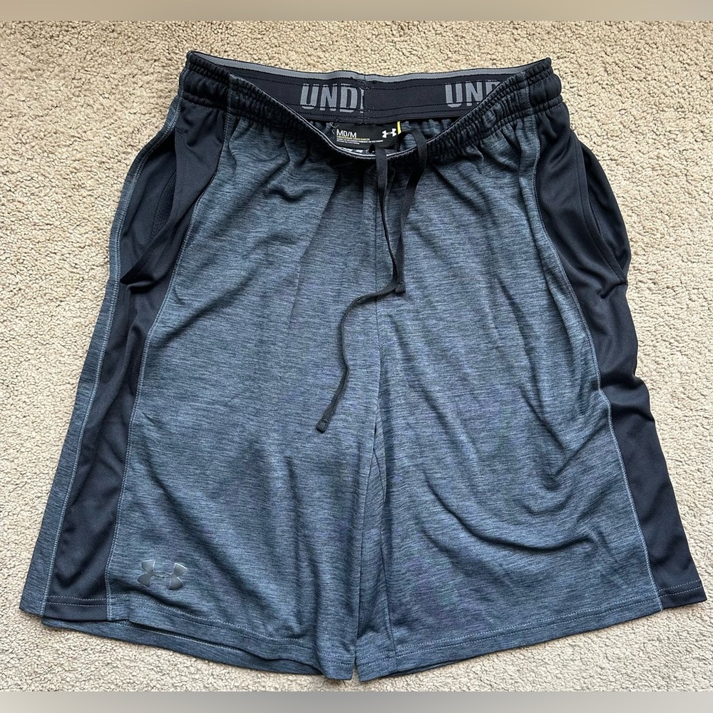 Under Armour Men’s Shorts - Grey/Black - Medium